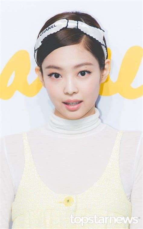 chanel headband jennie